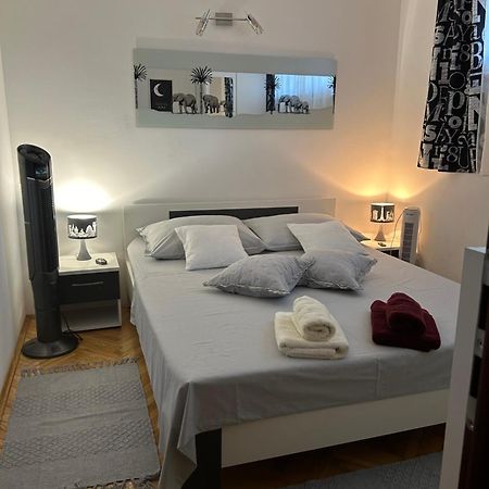 Apartment Tea 2 Split Bagian luar foto